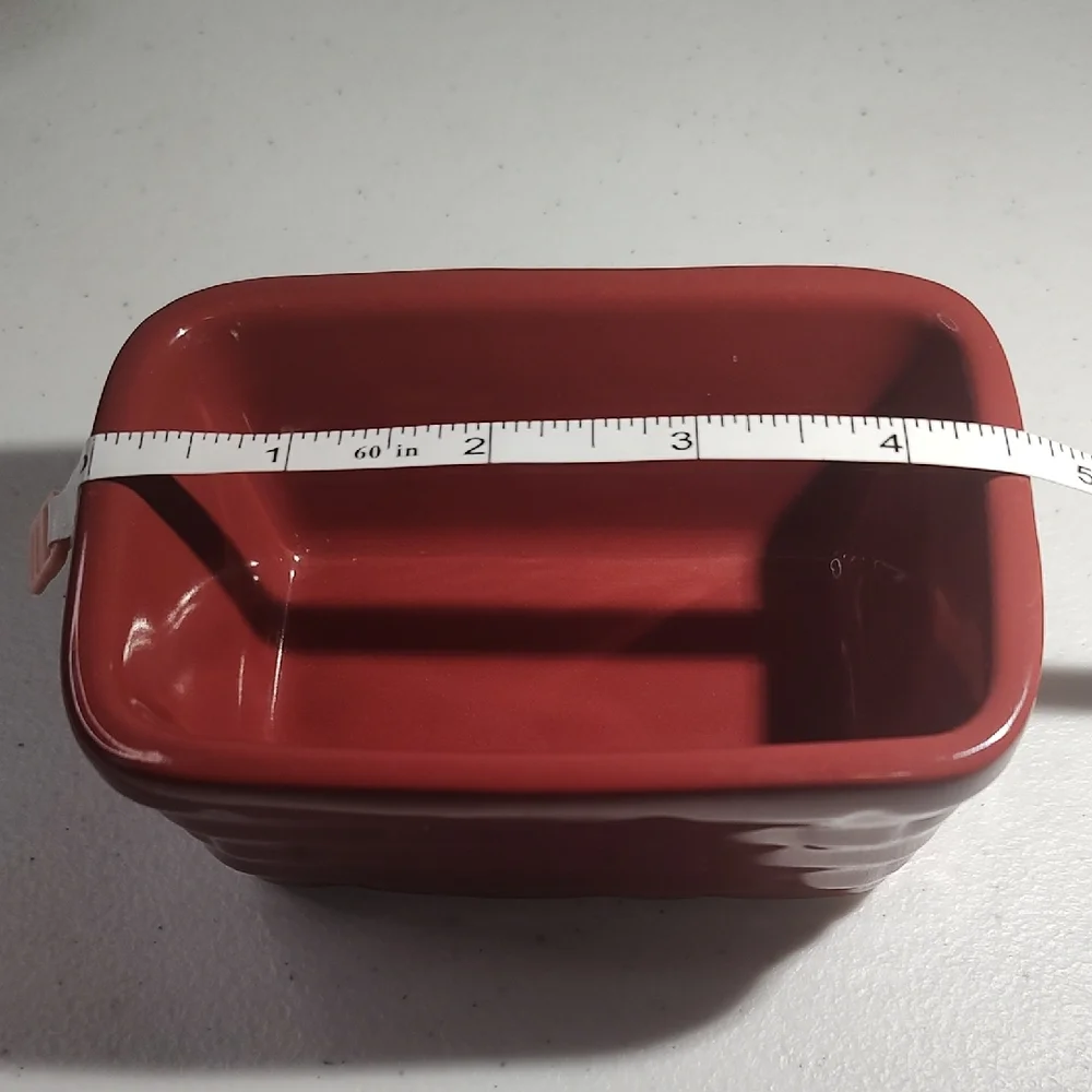 Red Rectangular Ceramic Dish - Picture 7 of 8